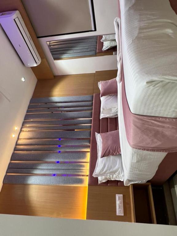 Hotel Cozzy Palace Surate Extérieur photo